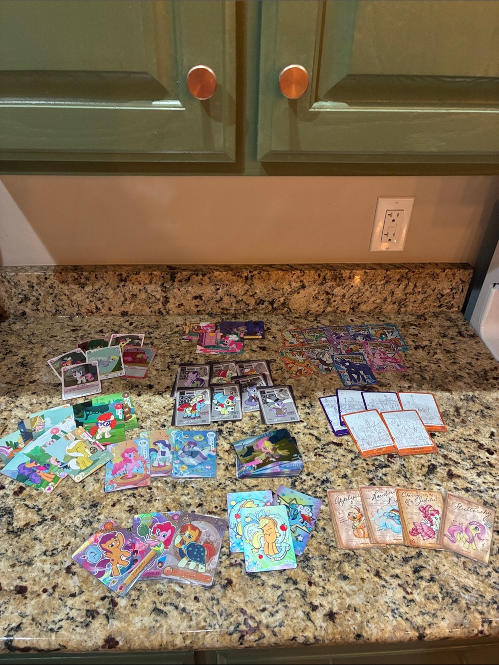 KAYOU My Little Pony Trading Card Set